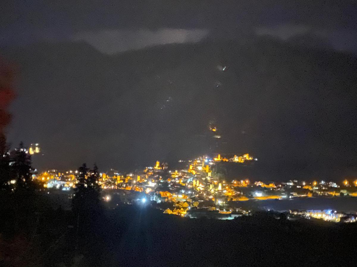 Iuri Udesiani'S Guesthouse Mestia Exteriér fotografie