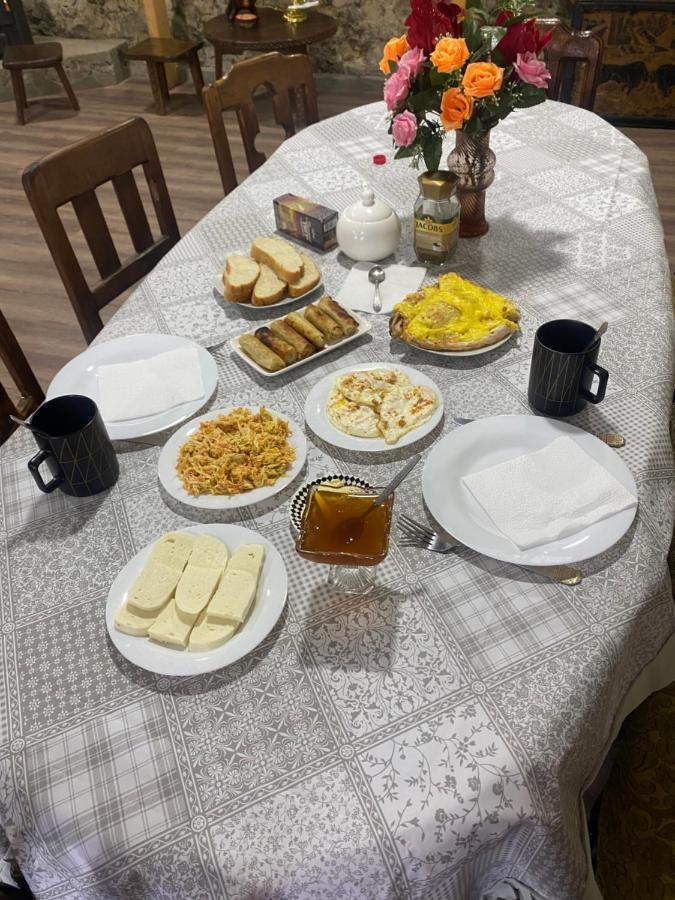 Iuri Udesiani'S Guesthouse Mestia Exteriér fotografie