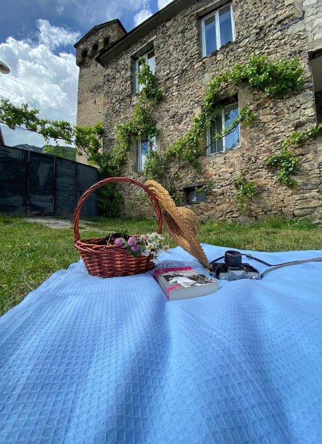 Iuri Udesiani'S Guesthouse Mestia Exteriér fotografie